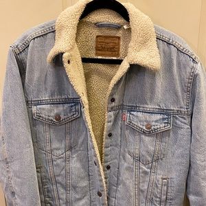 Levi’s Sherpa jacket